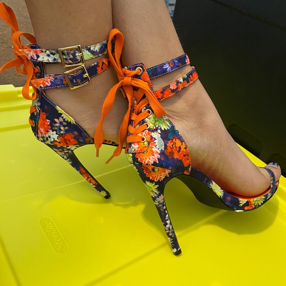 Women’s high heeled sandals
